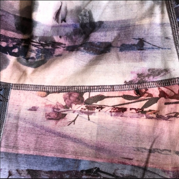 Lululemond 7/8 Legging size 6 - Picture 2 of 4